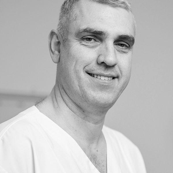 Dr. Andrei Zuchi